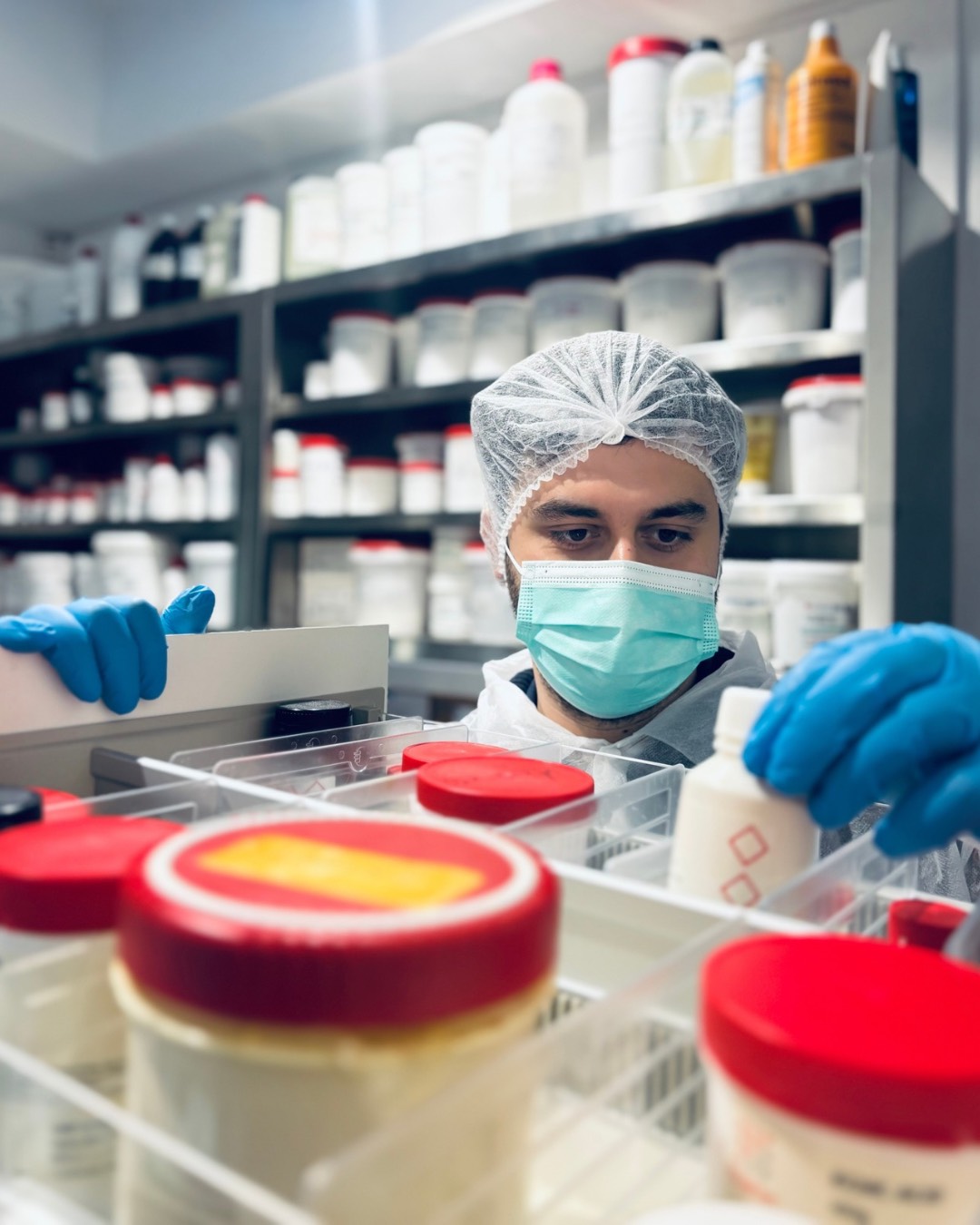 &Tau;&omicron; &Epsilon;&rho;&gamma;&alpha;&sigma;&tau;ή&rho;&iota;ό &mu;&alpha;&sigmaf;