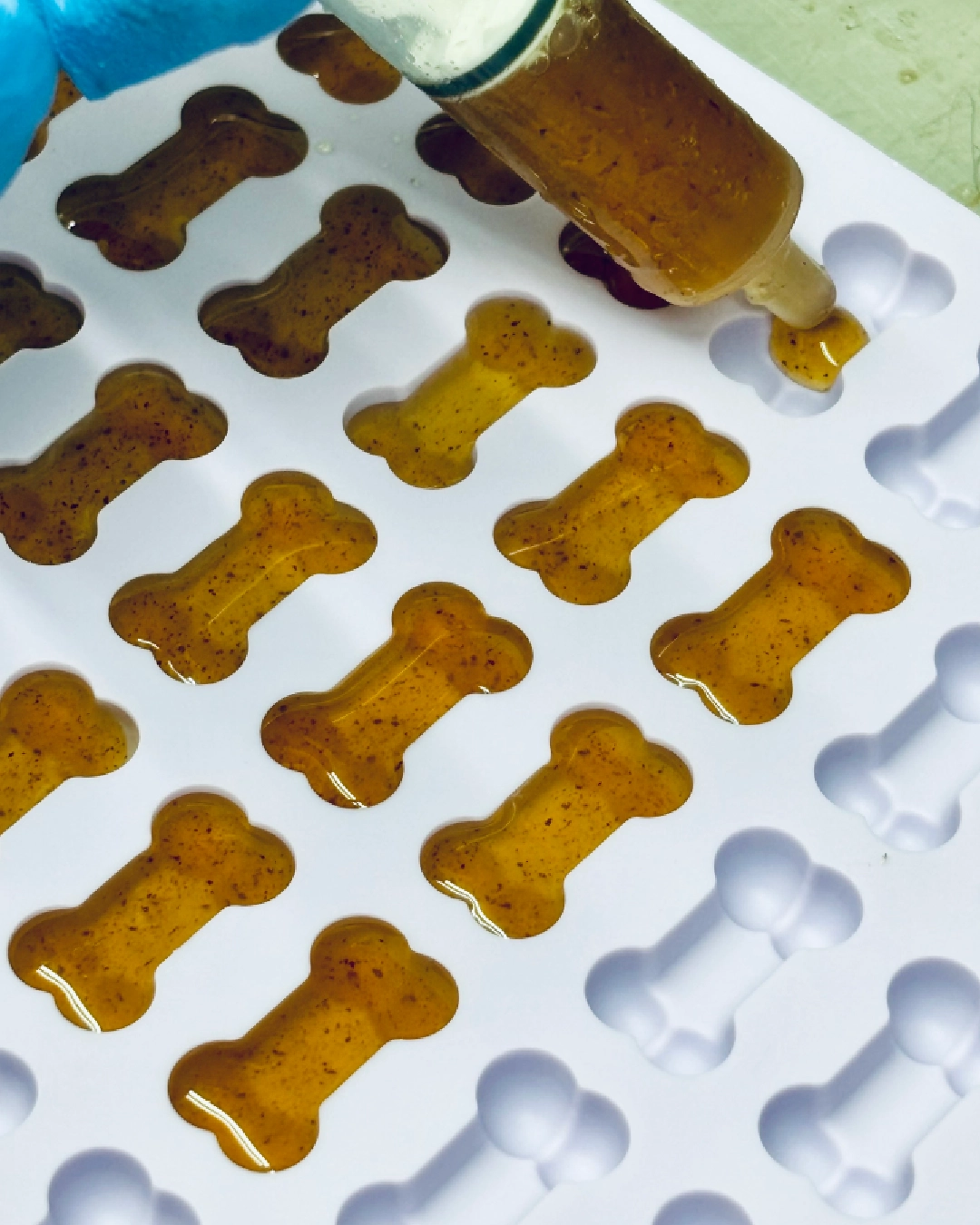 &Tau;&omicron; &Epsilon;&rho;&gamma;&alpha;&sigma;&tau;ή&rho;&iota;ό &mu;&alpha;&sigmaf;